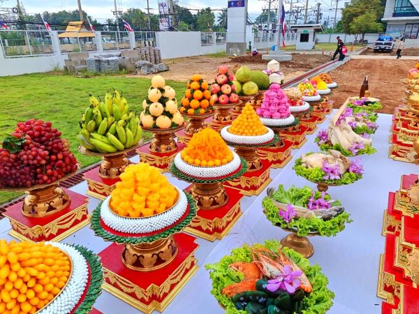 ผลงานนางรำรำถวายงานพิธี